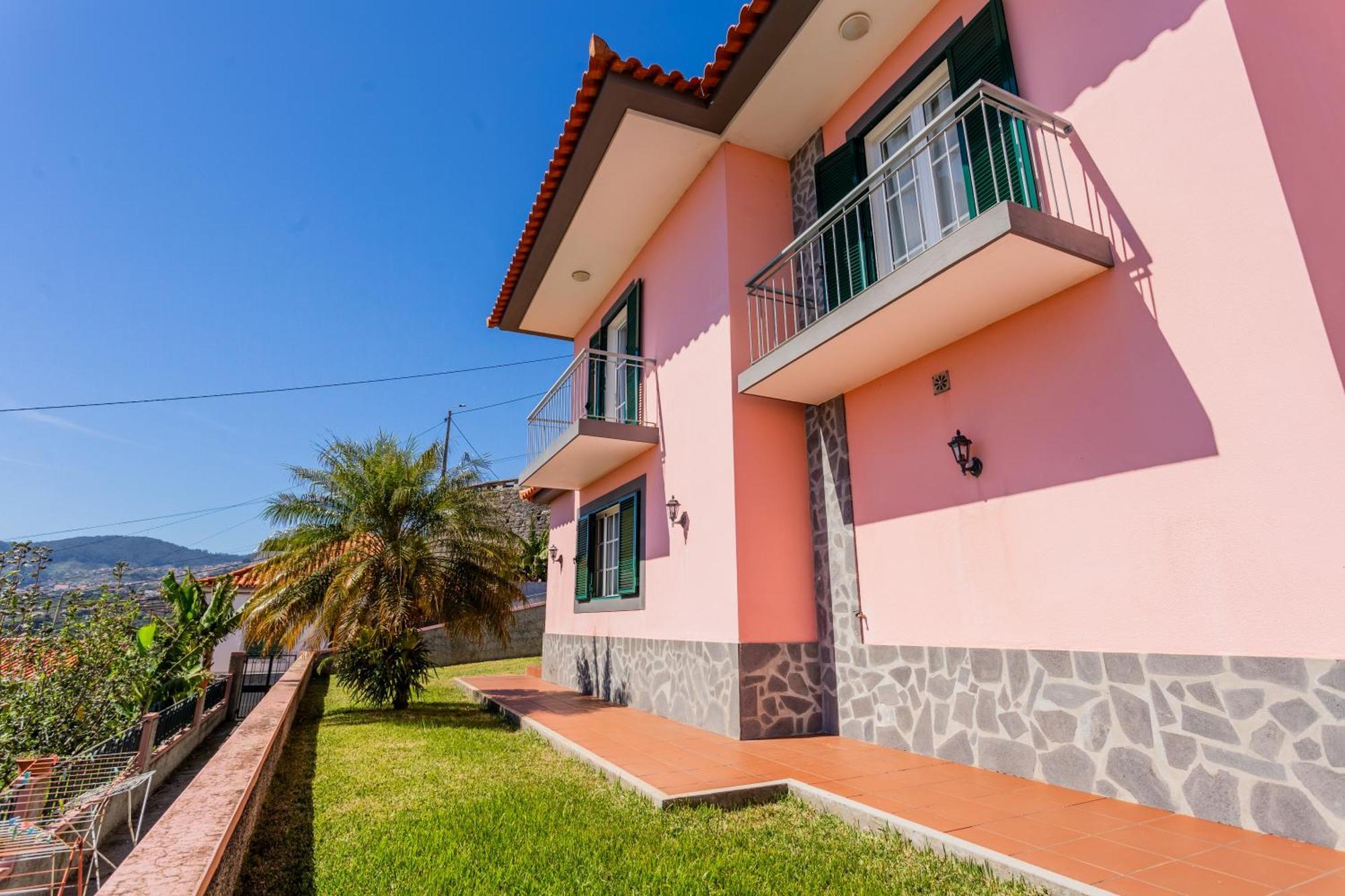 Tranquil Oasis: 3 Bedroom Sea View Villa With Lush Yard Funchal  Exterior photo